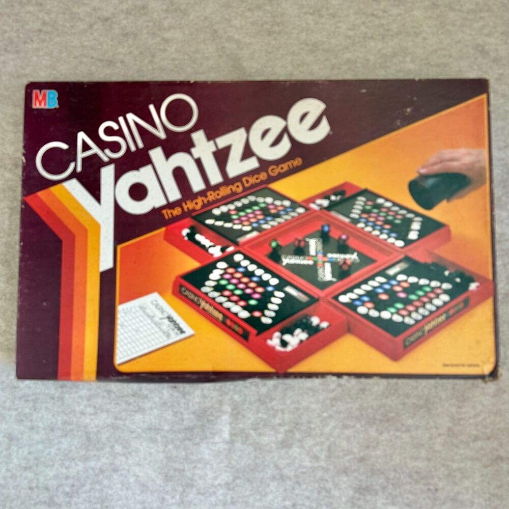 Vtg 1986 Casino Yahtzee board game COMPLETE retro dice rolling family strategy